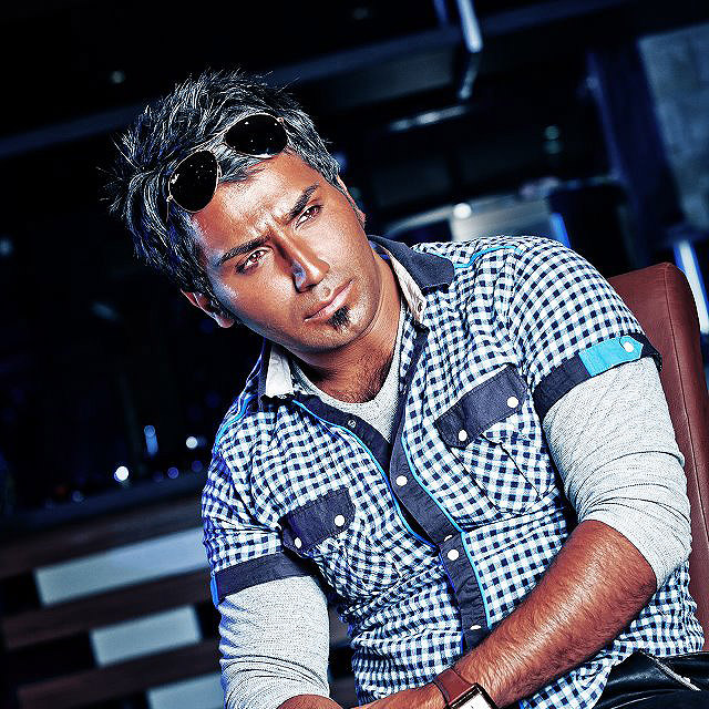 دانلود آهنگ گناه عشق